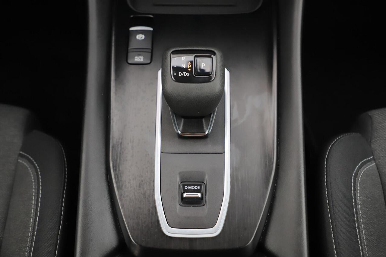 Nissan QASHQAI 1.3 MHEV Xtronic N-Style Automaat Two Tone Parelmoer Wit Keyless 19 inch LMV Navigatie Carplay Android 360 Camera Adaptive Cruise