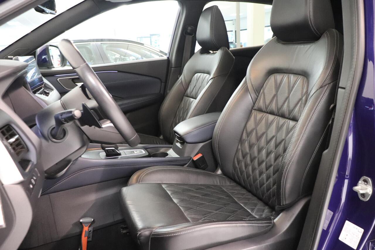 Nissan QASHQAI 1.3 MHEV Xtronic Business Executive | 360 Camera | Leder bekleding | Matrix LED | Panoramadak | Elec Achterklep | Trekhaak |