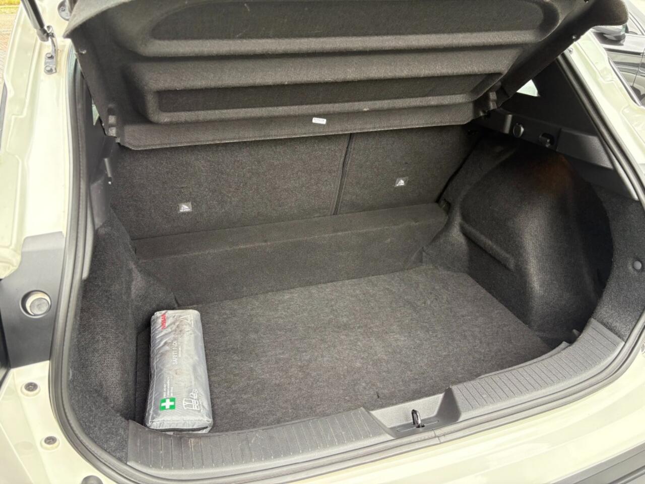 Nissan QASHQAI 1.3 MHEV Business Access, Adapt.cruise, LaneAssist, Carplay, All-in prijs incl afleverbeurt