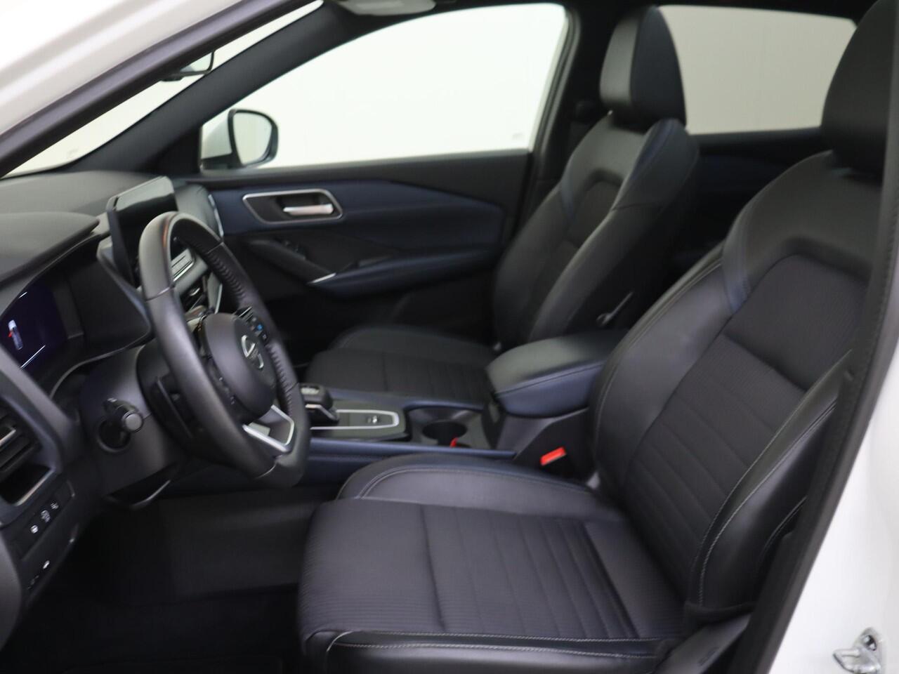 Nissan QASHQAI 1.3 MHEV Xtronic Tekna 158PK | Trekhaak | Apple & Android Carplay | Pro Pilot | Navigatie | 360 camera | Apple Carplay/Android Auto | Elektrische Bestuurdersstoel | Head-up Display |