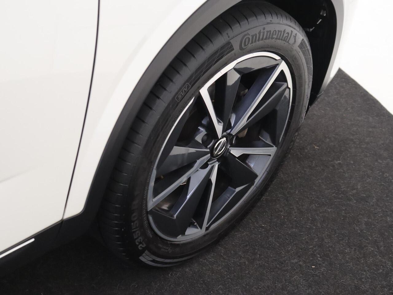 Nissan QASHQAI 1.3 MHEV Xtronic Tekna 158PK | Trekhaak | Apple & Android Carplay | Pro Pilot | Navigatie | 360 camera | Apple Carplay/Android Auto | Elektrische Bestuurdersstoel | Head-up Display |