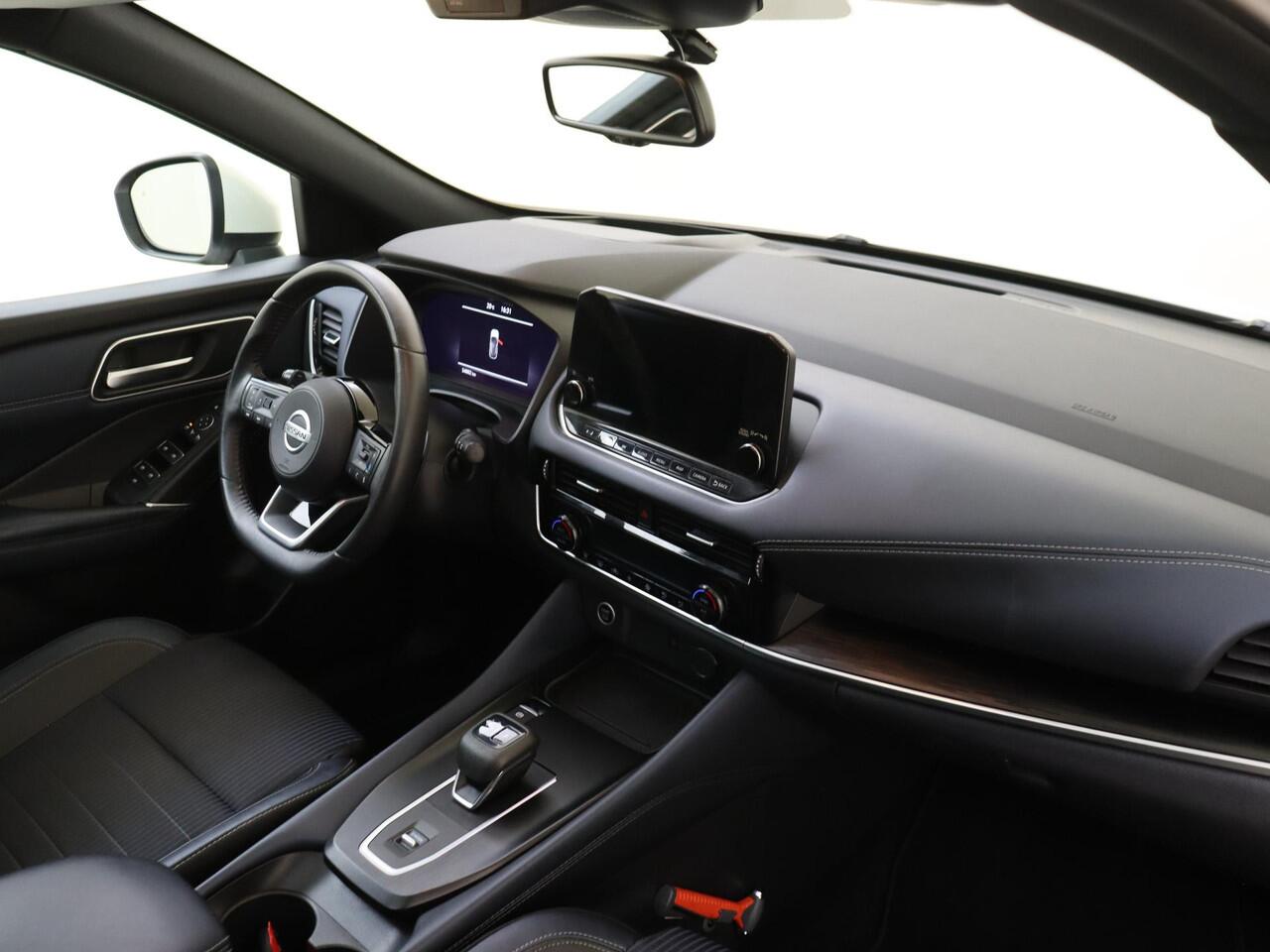 Nissan QASHQAI 1.3 MHEV Xtronic Tekna 158PK | Trekhaak | Apple & Android Carplay | Pro Pilot | Navigatie | 360 camera | Apple Carplay/Android Auto | Elektrische Bestuurdersstoel | Head-up Display |