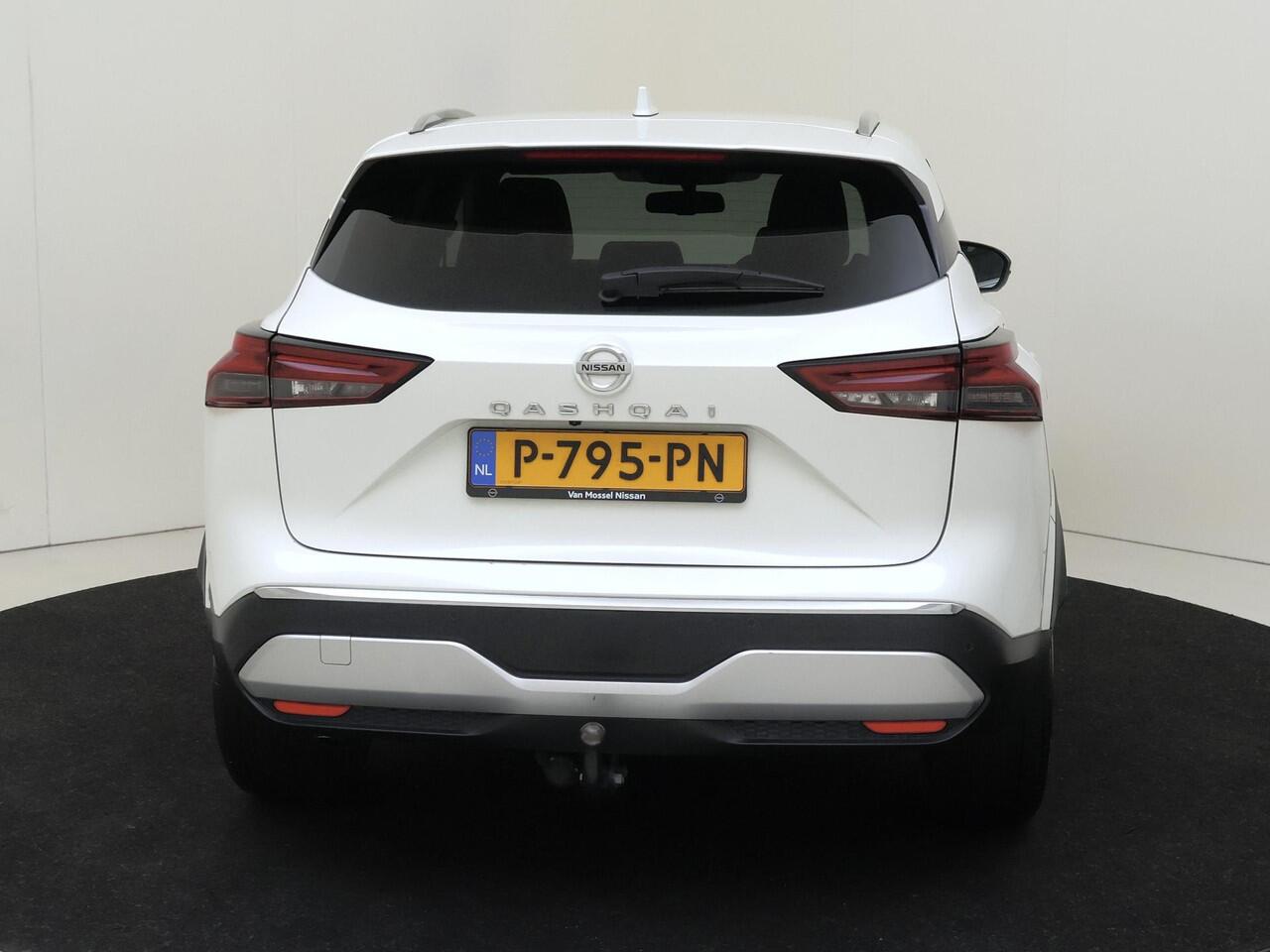 Nissan QASHQAI 1.3 MHEV Xtronic Tekna 158PK | Trekhaak | Apple & Android Carplay | Pro Pilot | Navigatie | 360 camera | Apple Carplay/Android Auto | Elektrische Bestuurdersstoel | Head-up Display |