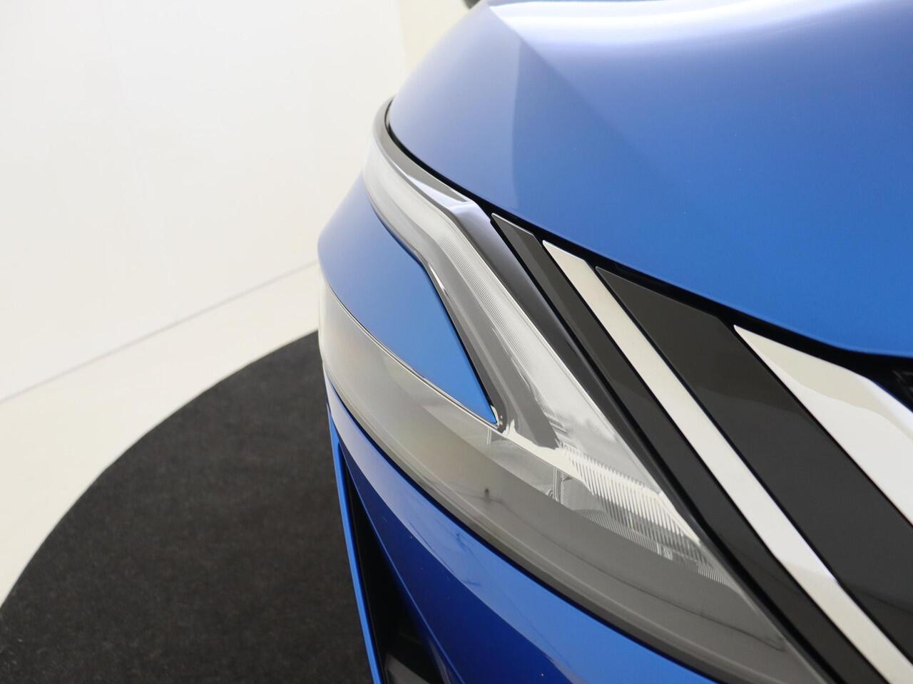 Nissan QASHQAI 1.3 140PK MHEV Tekna | Navigatie | Panoramadak | 360 camera| Apple carplay | LED | Climate control |