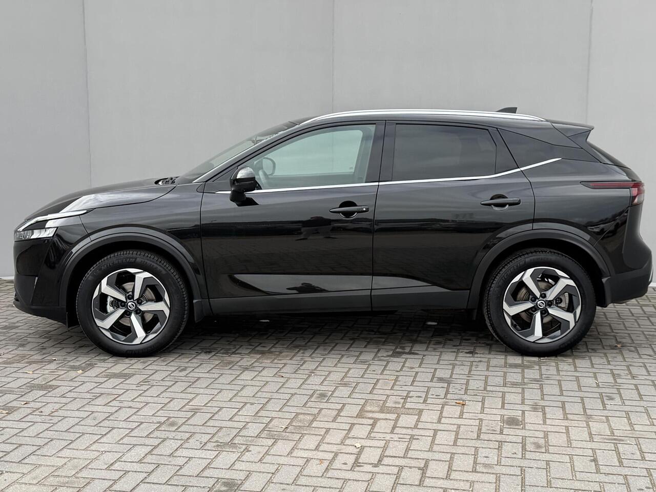 Nissan QASHQAI 1.3 MHEV Xtronic N-Connecta / Apple carplay & Android auto / Panoramadak / Elektrische kofferbak / Cruise control / Climate control / 1800 kg trekken