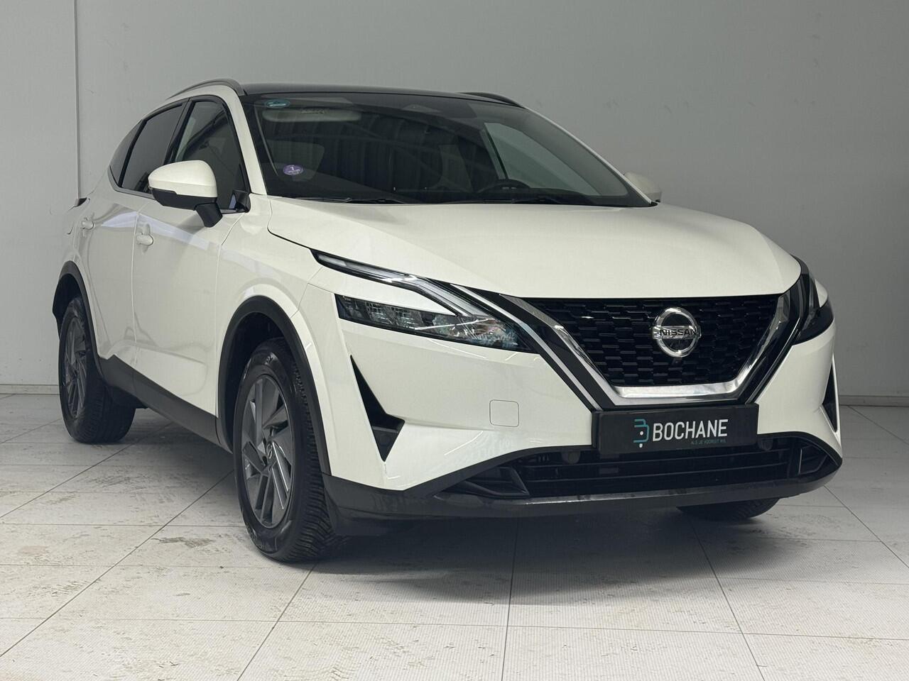 Nissan QASHQAI 1.3 MHEV Xtronic Acenta | Navigatie | 360 Camera | Cruise control adaptief | Panoramadak | Trekhaak |