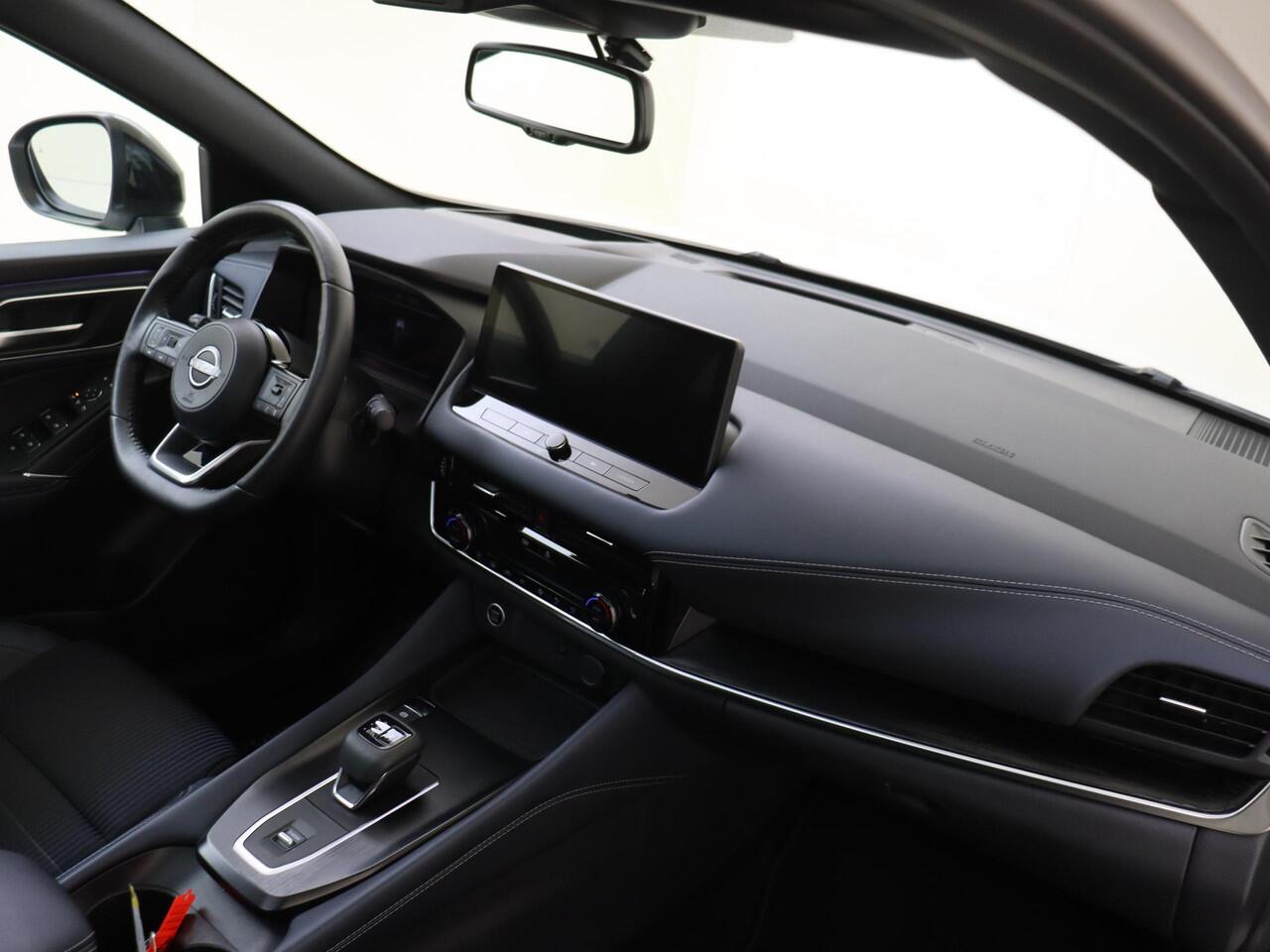 Nissan QASHQAI 1.3 MHEV Xtronic Tekna Trekhaak Cold pack zwart dak