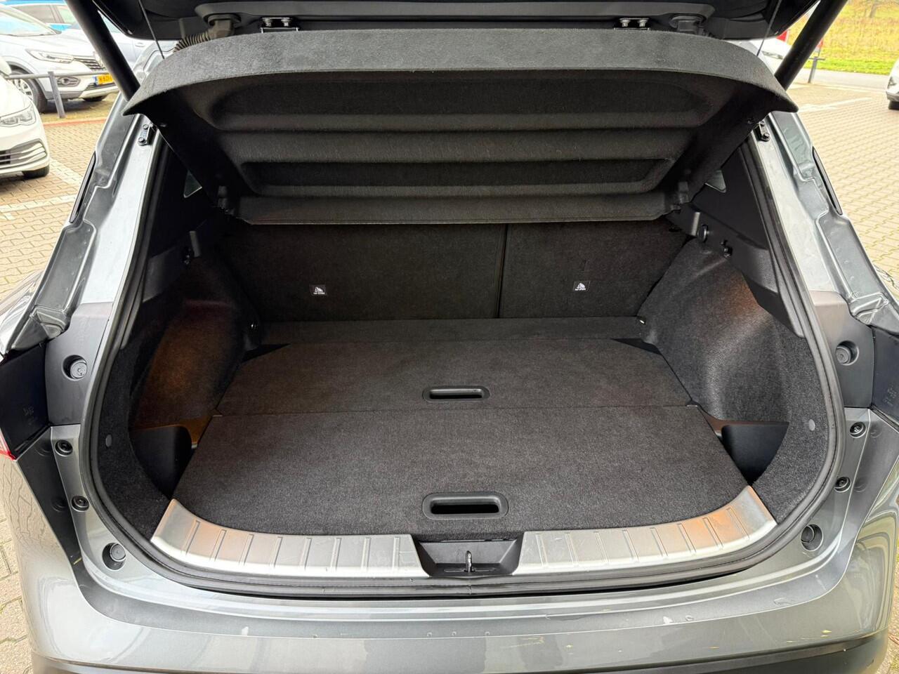 Nissan QASHQAI 1.3 MHEV Tekna *Trekhaak & ACC*