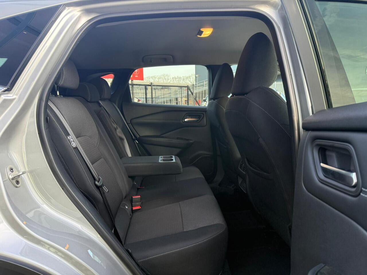 Nissan QASHQAI 1.3 MHEV Xtronic Premiere Edition *Trekhaak*