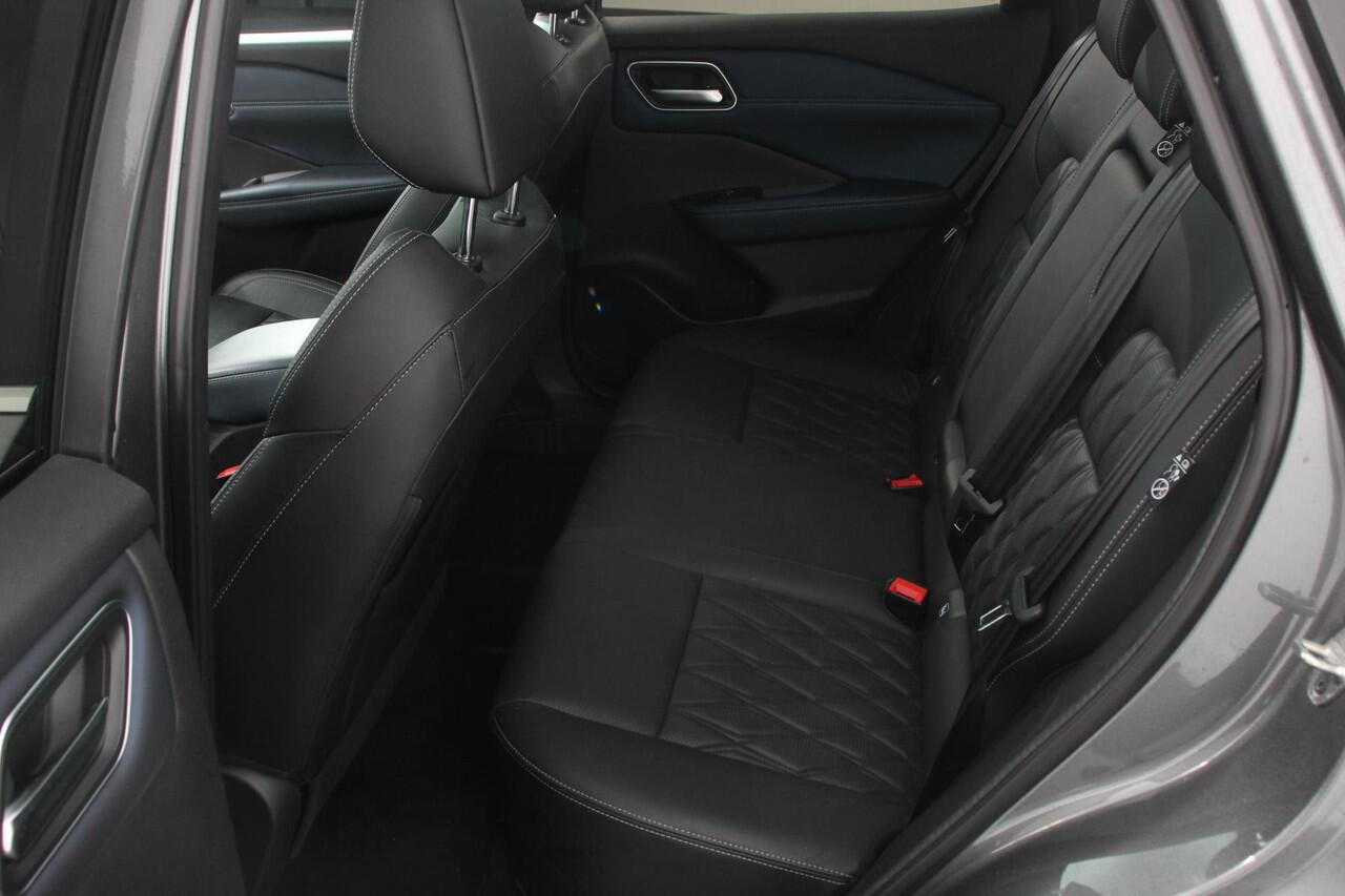 Nissan QASHQAI 1.3 MHEV DIG-T 158pk Xtronic Tekna+ | Navigatie | Apple Carplay/Android Auto | Parkeersensoren | 360 camera | Adaptive cruise control | Elektrisch panoramadak | Elektrische achterklep | Elektrische bestuurderstoel | Stoel-en stuurverwarming | Ledverlichti