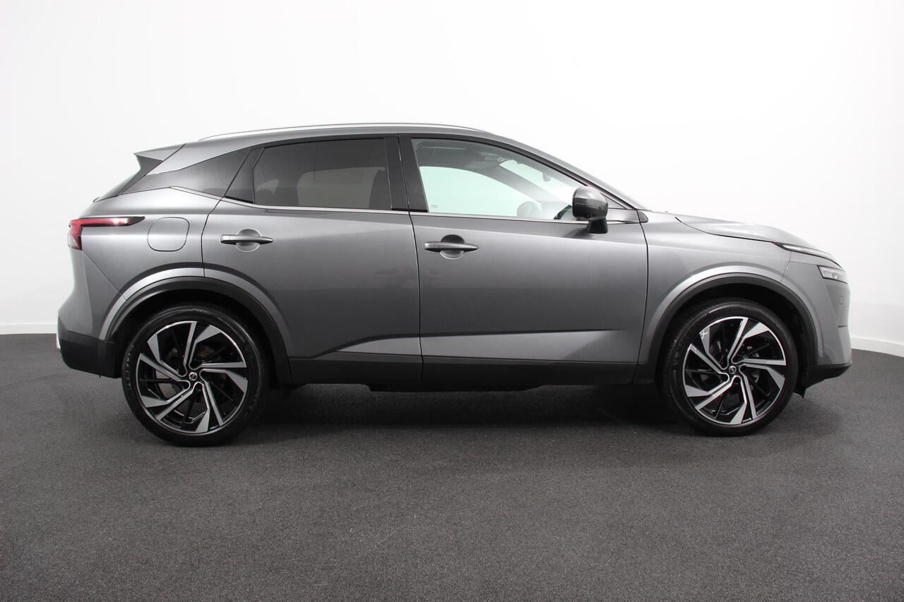 Nissan QASHQAI 1.3 MHEV DIG-T 158pk Xtronic Tekna+ | Navigatie | Apple Carplay/Android Auto | Parkeersensoren | 360 camera | Adaptive cruise control | Elektrisch panoramadak | Elektrische achterklep | Elektrische bestuurderstoel | Stoel-en stuurverwarming | Ledverlichti