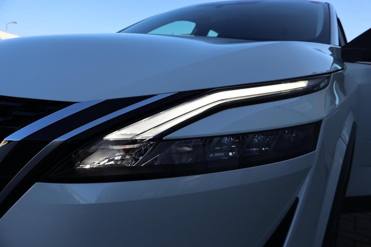 Nissan QASHQAI 1.3 MHEV Xtronic Business Access 1e Eigenaar | Volledig onderh | NAP | BTW | Trekhaak | Camera | Carplay | AD Cruise | Keyless | DAB | PDC | LMV | Bots | Full Led