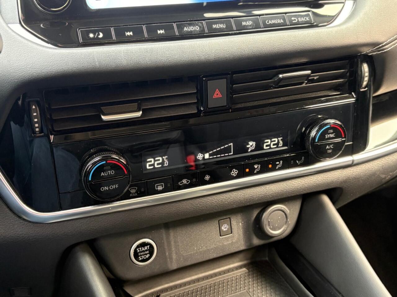 Nissan QASHQAI 1.3 MHEV AUT. 158PK LED NAVIGATIE 360-CAMERA CARPLAY AIRCO LMV PDC