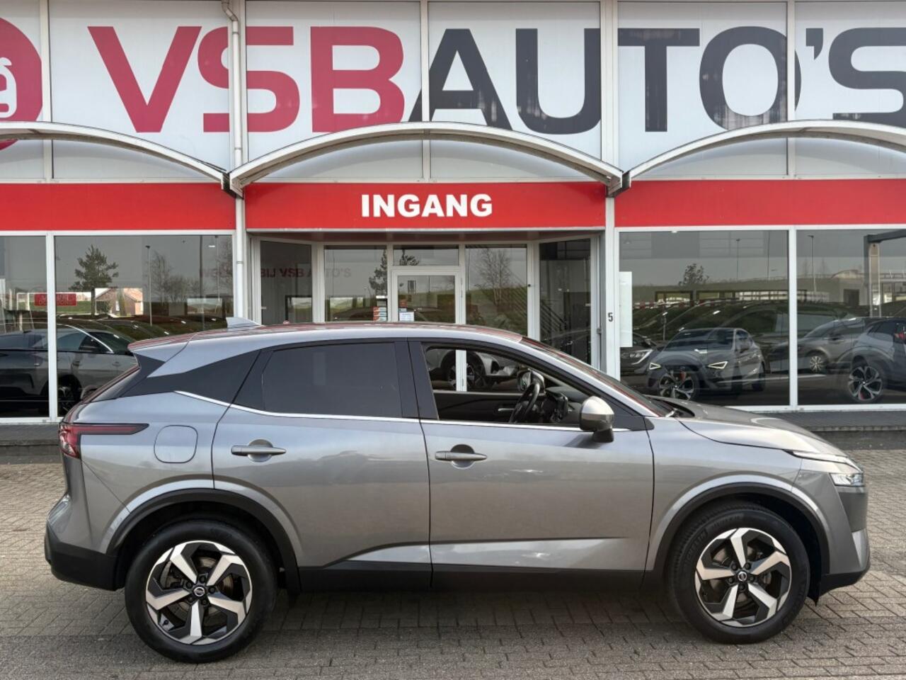 Nissan QASHQAI 1.3 MHEV AUT. 158PK LED NAVIGATIE 360-CAMERA CARPLAY AIRCO LMV PDC