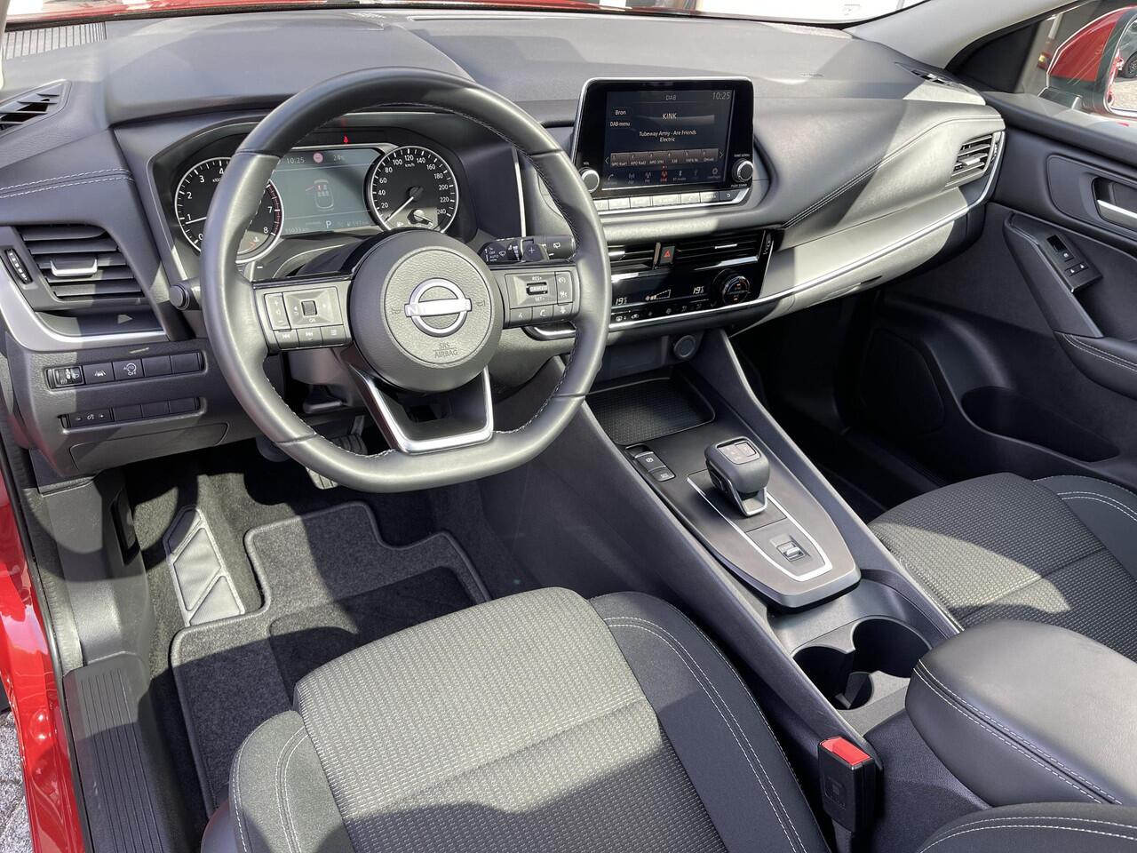 Nissan QASHQAI 1.3 MHEV Xtronic Acenta Design Pack | Panoramadak | Camera | Apple Carplay/Android Auto | Dodehoek | Adapt. Cruise Control | Rijklaarprijs!