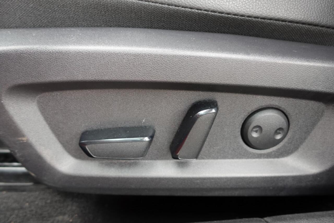 Nissan QASHQAI 1.3 MHEV N-Tekna + Panorama Veel Opties M Hybrid (1400 kg trekken)