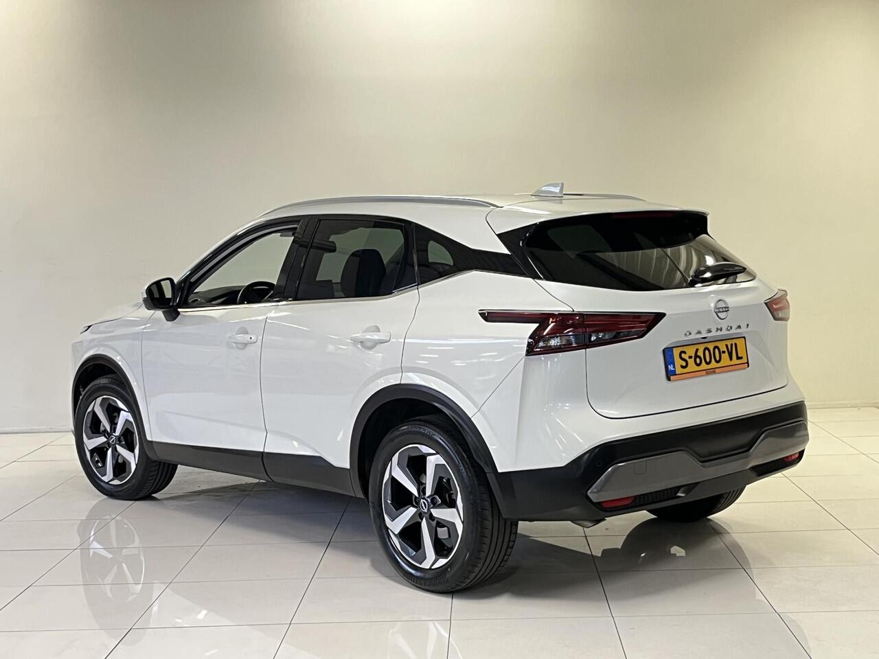 Nissan QASHQAI 1.3 MHEV N-Connecta | Panoramadak | Navigatie | 360º Camera |