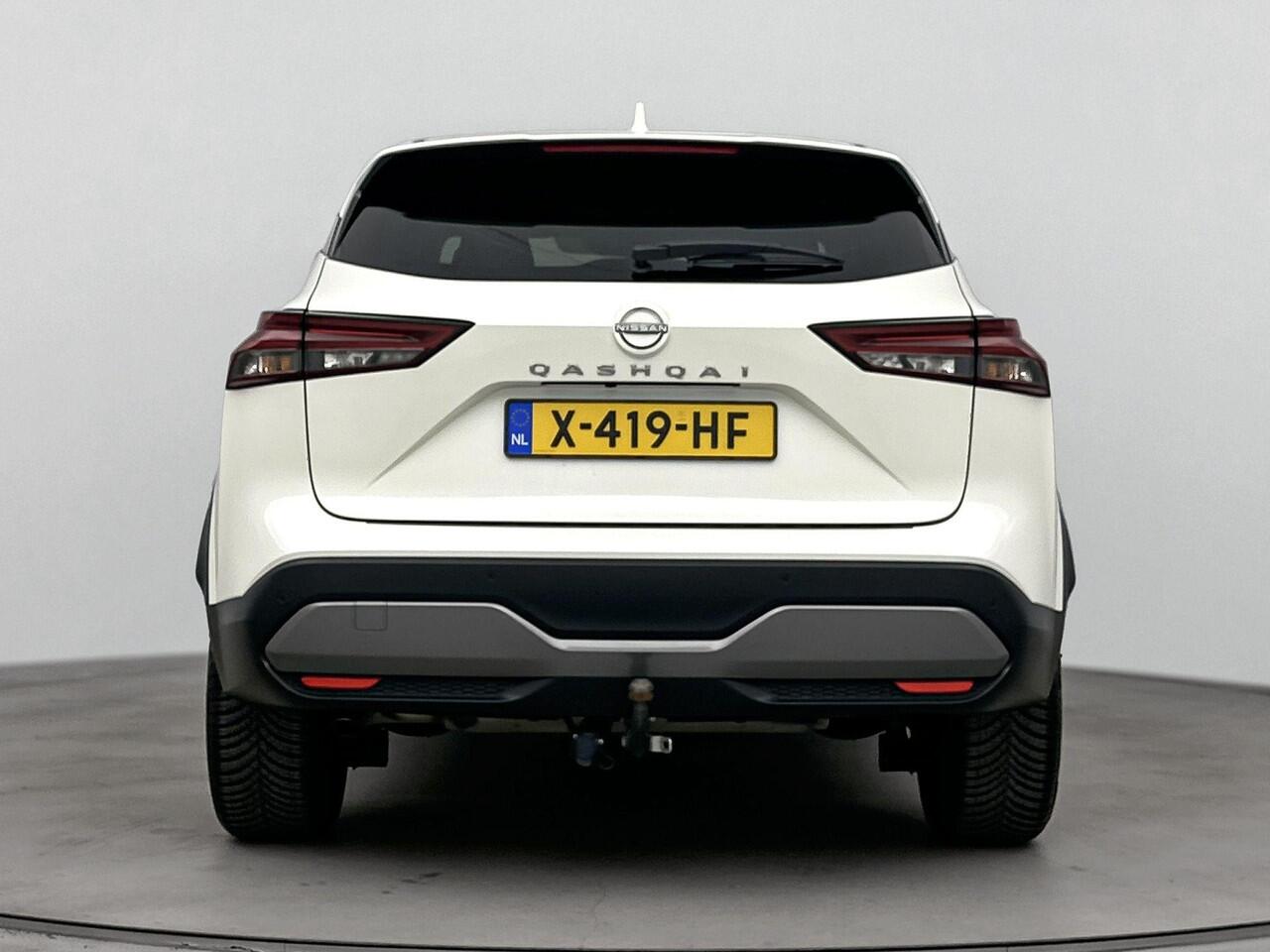 Nissan QASHQAI 1.3 MHEV Xtronic N-Connecta Apple Carplay & Android Auto | 360 camera | Parkeersensoren | Trekhaak