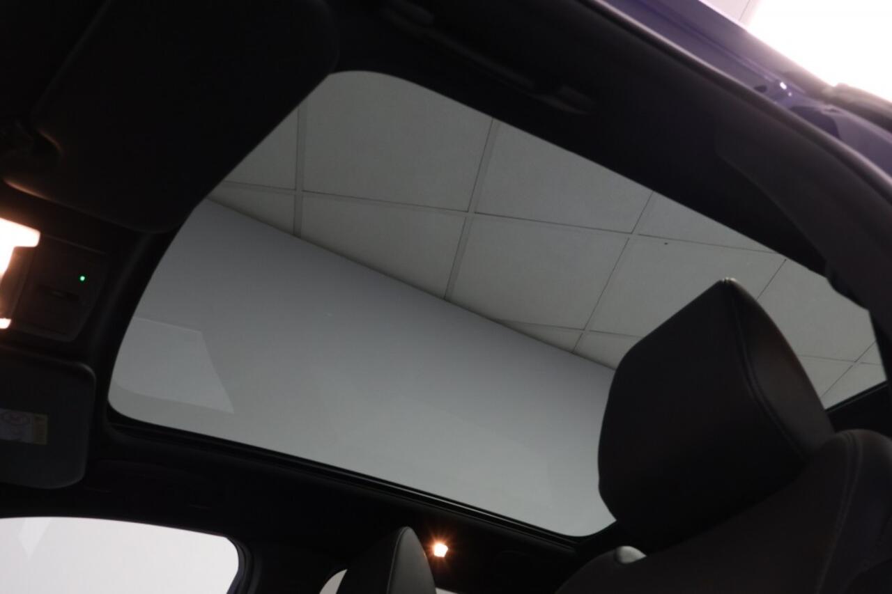 Nissan QASHQAI 1.3 MHEV 158 Xtronic Business Premium - Trekhaak - Pano - Dodehoek