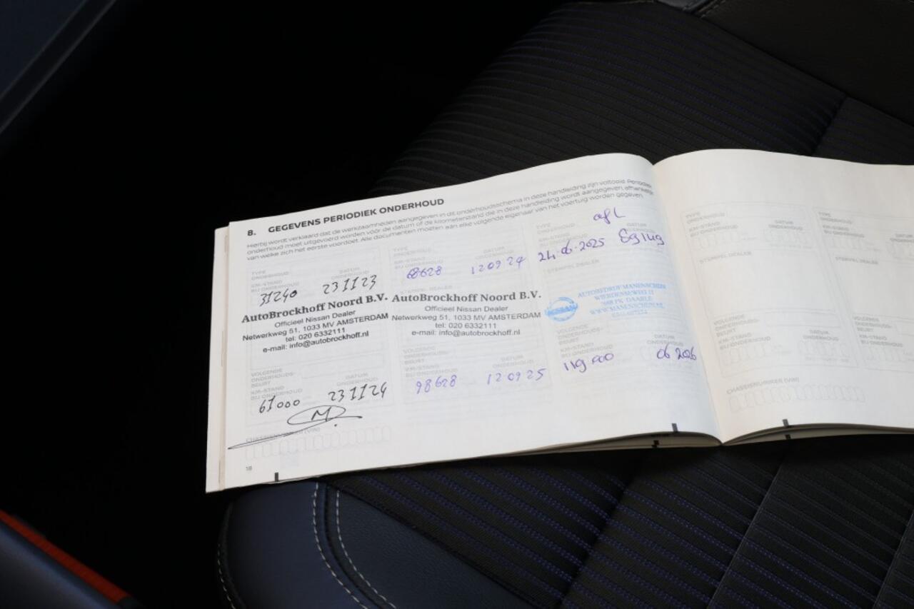 Nissan QASHQAI 1.3 MHEV 158 Xtronic Business Premium - Trekhaak - Pano - Dodehoek