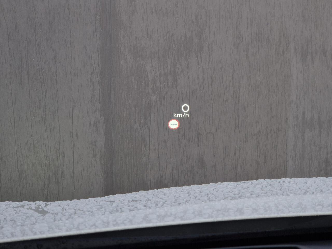 Nissan QASHQAI 1.3 MHEV Xtronic Tekna Plus Automaat / Fabrieksgarantie tot 09-2026<100.000 km / Dealer onderhouden / Trekhaak vast / Allseason banden / Trekgewicht 1800 kg / Panoramadak /