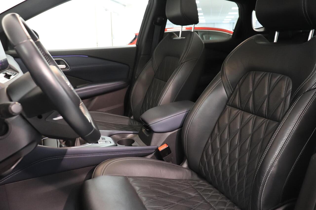 Nissan QASHQAI 1.3 MHEV Tekna Plus | Panoramadak | Lederen bekleding | Matrix LED | Elektr. voorstoelen | 360° Camera | Head up display |