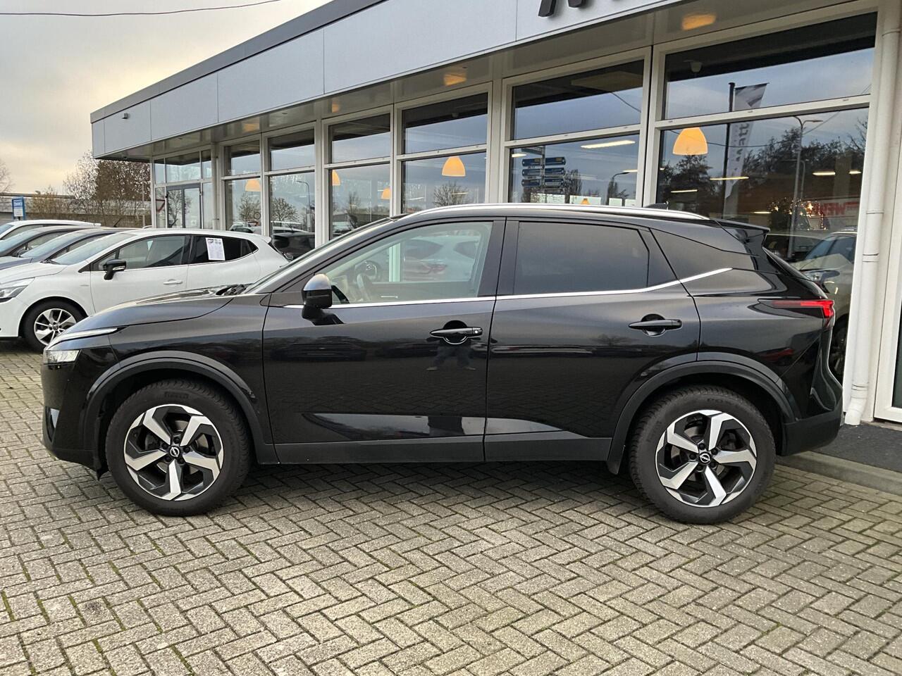 Nissan QASHQAI 1.3 MHEV Xtronic N-Connecta Pano