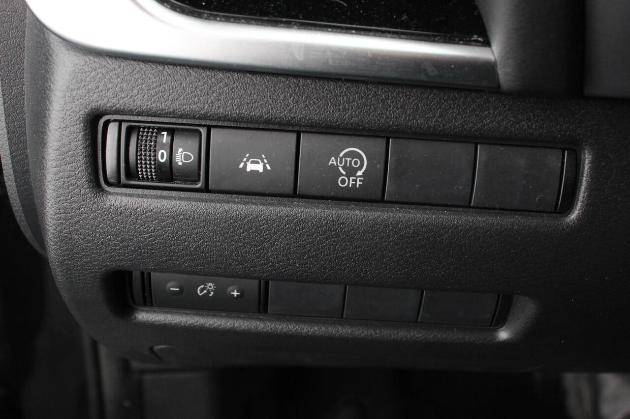 Nissan QASHQAI 1.3 DIG-T 158pk MHEV N-Connecta | Navigatie | Apple Carplay/Android Auto | 360 camera | Parkeersensoren | Adaptive Cruise Control | Stuur-en stoelverwarming | Blind Spot Assist | | Lane Assist | Ledverlichting voor | | Getinte ramen