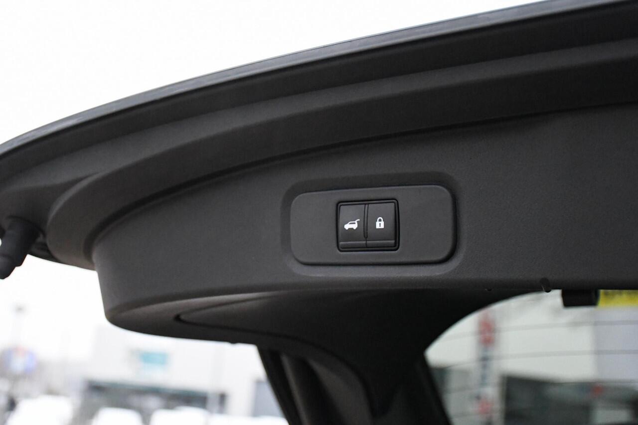 Nissan QASHQAI 1.5 e-Power Tekna Plus APPLE CARPLAY/ HILL HOLD