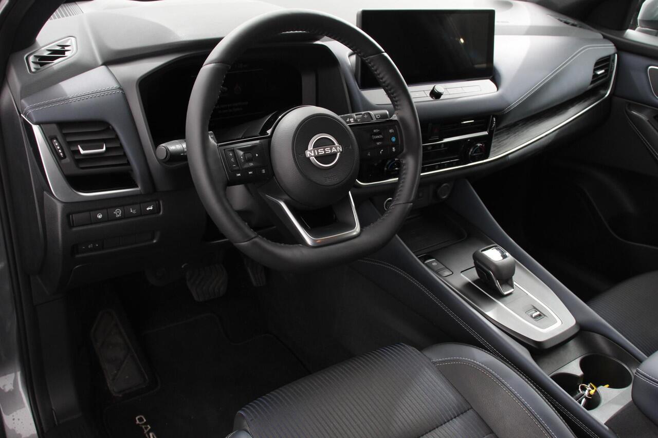 Nissan QASHQAI 1.3 MHEV DIG-T 158pk Xtronic Tekna | Navigatie | Apple Carplay/Android Auto | Parkeersensoren | 360 camera | Adaptive cruise control | Head-up Display | Blind Spot Assist | Elektrische achterklep | Elektrische bestuurderstoel | Stoel-en stuurverwarming | 