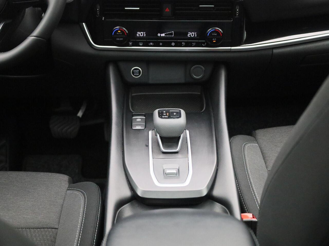 Nissan QASHQAI 1.3 MHEV Xtronic N-Connecta | Automaat | 1.800kg trekgewicht | LED | Clima | Camera