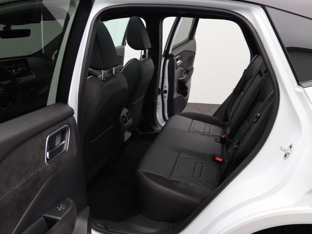 Nissan QASHQAI 1.5 e-Power N-Design | Automaat | Google Navigatie | Panorama-dak | Stoel- en Stuurverwarming | 360 Camera | Apple CarPlay & Android Auto