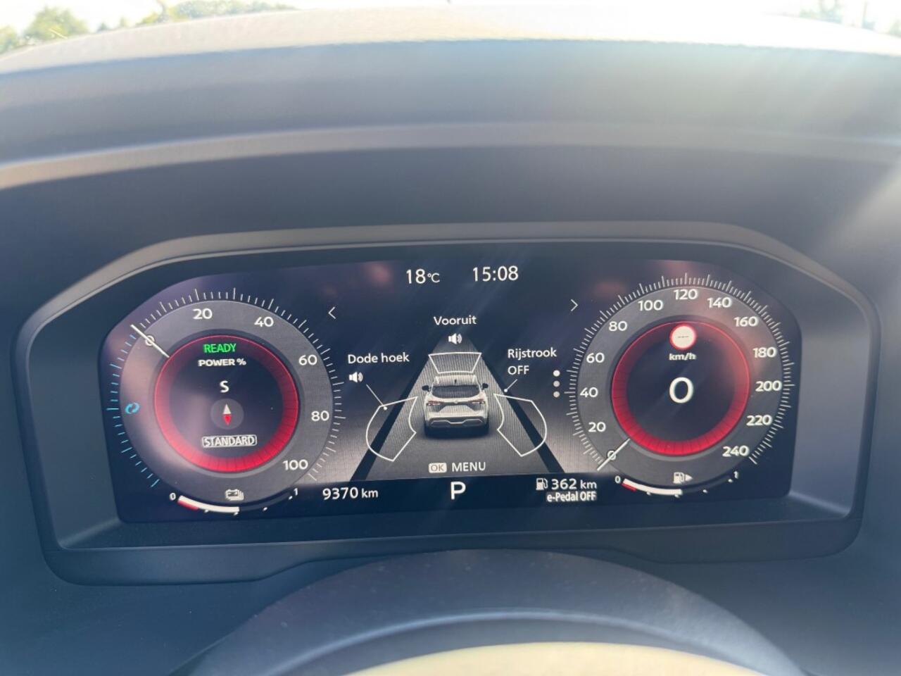 Nissan QASHQAI 1.5e-Power Business Desgin * Hybride / Navigatie / Glazen Panoramadak / Adaptive Cruise Control / Stuurverwarming