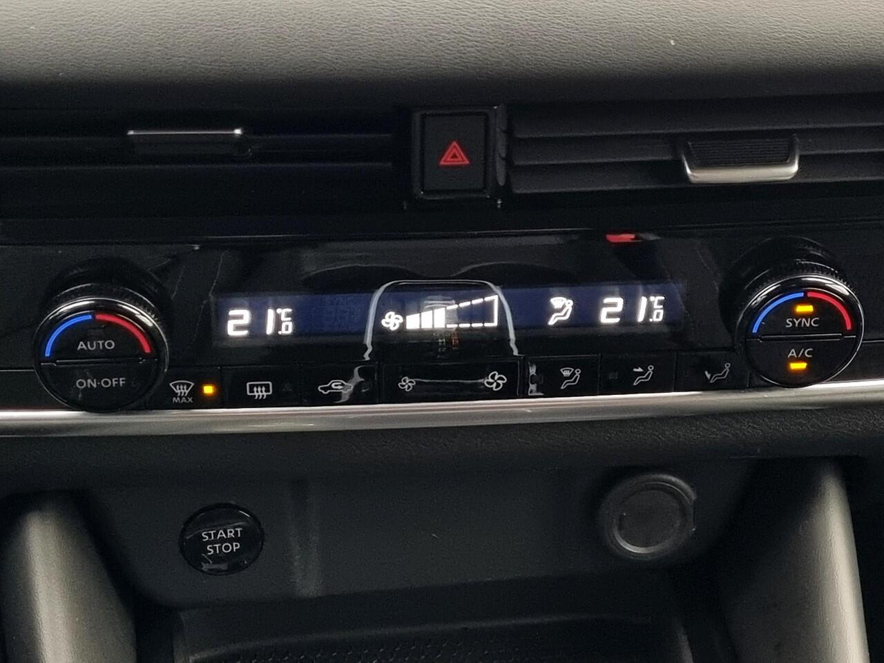 Nissan QASHQAI 1.5 e-Power N-Connecta / Apple carplay / Android auto / All season banden / Panoramadak / Cruise control / Climate control /