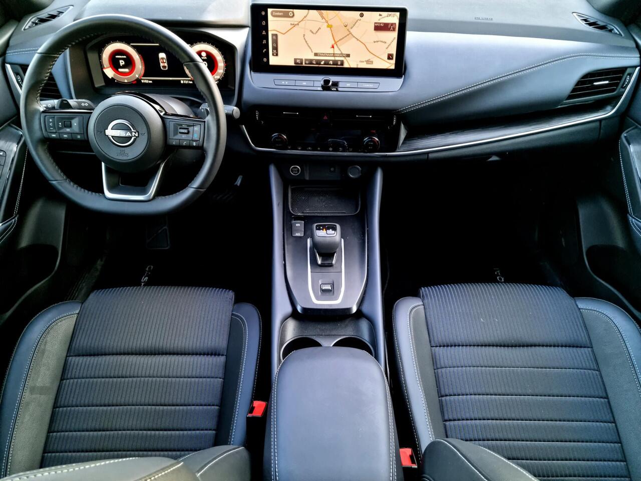 Nissan QASHQAI 1.3 MHEV Xtronic Tekna / Vaste Trekhaak 13-polig (Trekgewicht 1.800kg) / All Seasons / Panoramadak / HUD / 360° Camera / Apple Carplay & Android Auto / Keyless Entry & Start / Elektrische Achterklep / Elektrisch Verstelbare Bestuurdersstoel / Navigatie fu