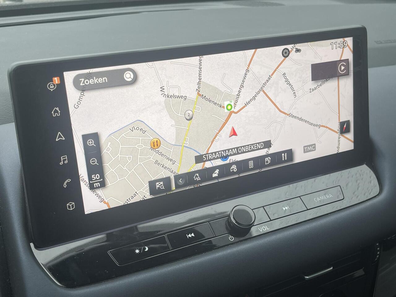 Nissan QASHQAI 1.3 MHEV Xtronic Tekna / Vaste Trekhaak 13-polig (Trekgewicht 1.800kg) / All Seasonbanden / Panoramadak / HUD / 360° Camera / Apple Carplay & Android Auto / Navigatie full map / Keyless Entry & Start / Elektrisch Verstelbare Bestuurdersstoel / Elektrisc