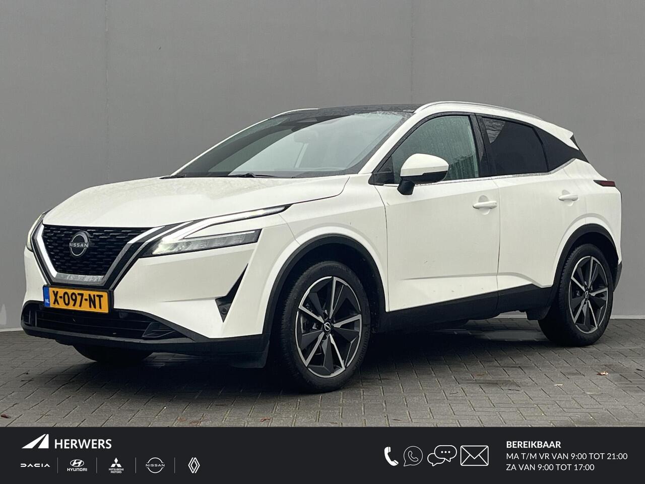 Nissan QASHQAI 1.3 MHEV Tekna / Vaste Trekhaak 13-polig (Trekgewicht 1.400kg) / All Seasons / Panoramadak / HUD / Apple Carplay & Android Auto / Keyless Entry & Start / Navigatie full map / 360° Camera / Adaptieve Cruise Control / Climate Control / Elektrisch Verstelbar