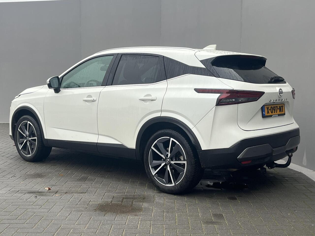 Nissan QASHQAI 1.3 MHEV Tekna / Vaste Trekhaak 13-polig (Trekgewicht 1.400kg) / All Seasons / Panoramadak / HUD / Apple Carplay & Android Auto / Keyless Entry & Start / Navigatie full map / 360° Camera / Adaptieve Cruise Control / Climate Control / Elektrisch Verstelbar