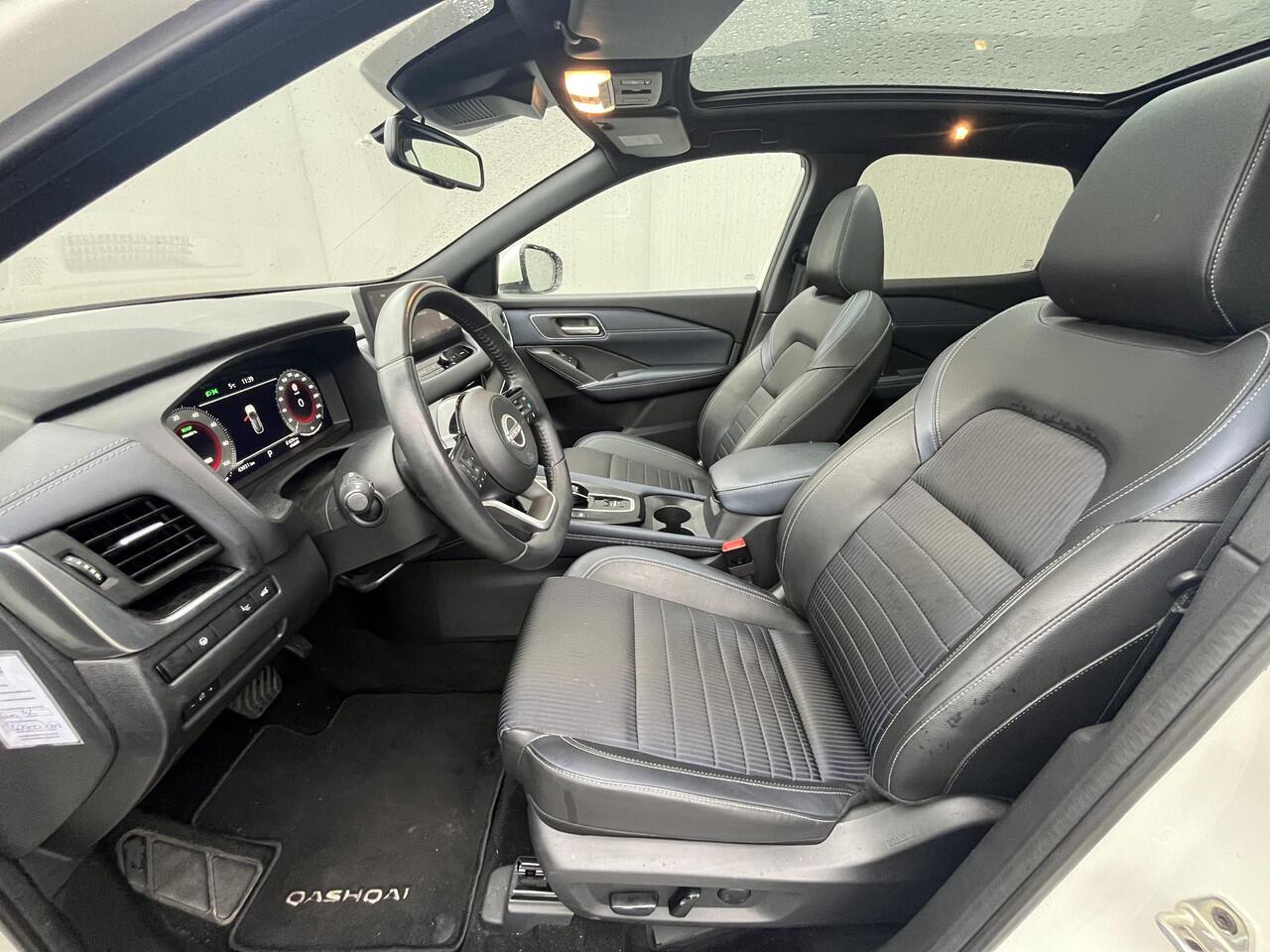 Nissan QASHQAI 1.5 e-Power Tekna / Panoramadak / 360° Camera / HUD / Apple Carplay & Android Auto / Keyless Entry & Start / Elektrische Achterklep / Adaptieve Cruise Control / Climate Control / Elektrisch Verstelbare Bestuurdersstoel / Parelmoer metallic