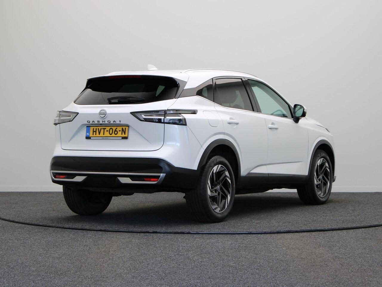 Nissan QASHQAI 158pk MHEV Xtronic N-Connecta | Automaat | 18" Lichtmetalen Velgen | Stoel, Stuur en Voorruitverwarming | Adaptieve Cruise Control | Keyless Entry |