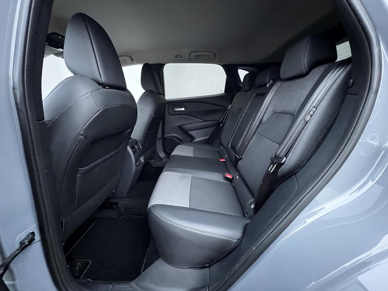 Nissan QASHQAI 1.3 MHEV Xtronic N-Connecta Automaat / Navigatie / 1.800 kg trekgewicht / Adaptieve CC / Camera 360° / Apple Carplay Android / 18" LM wielen /