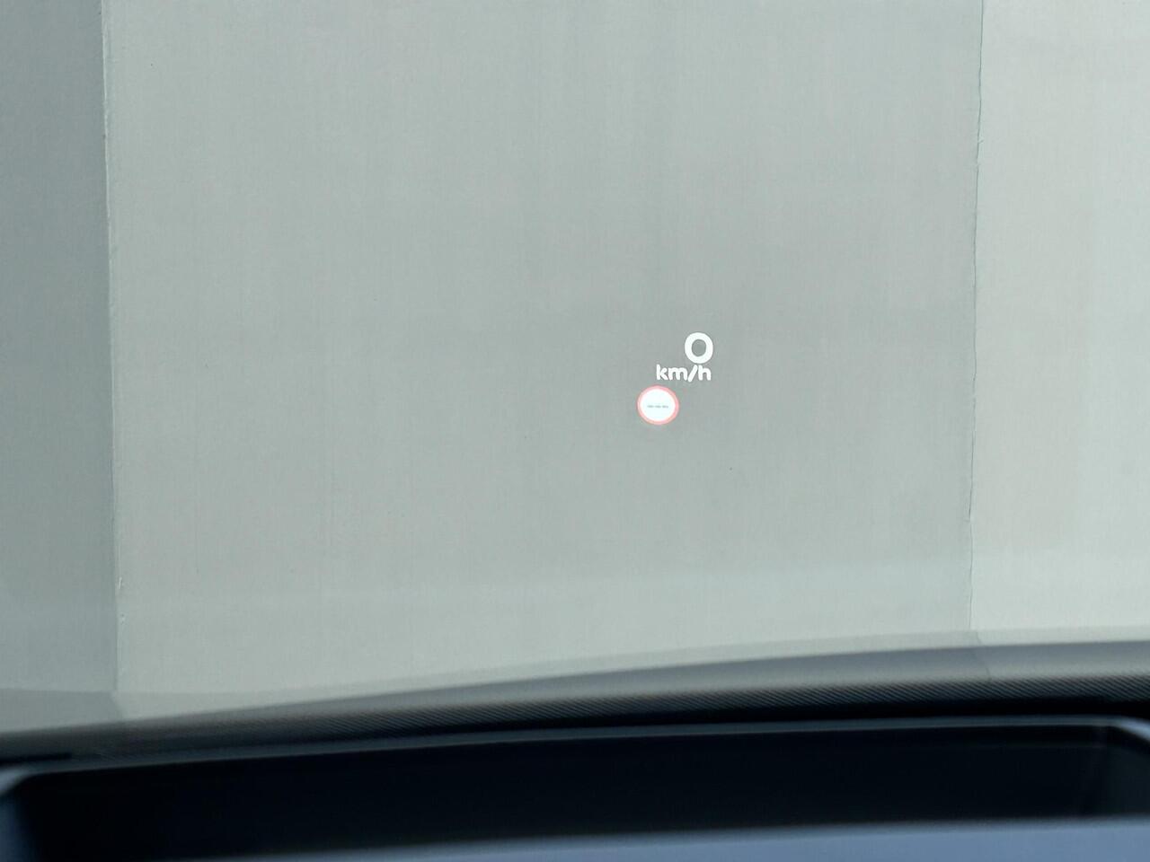 Nissan QASHQAI 1.3 MHEV Tekna Plus Automaat / Panoramadak / Elektrisch Bedienbare Stoelen met Massagefunctie & Geheugen / BOSE Premium Audio / All Season Banden / Apple Carplay & Android Auto / Elektrische Achterklep / Head-Up Display /