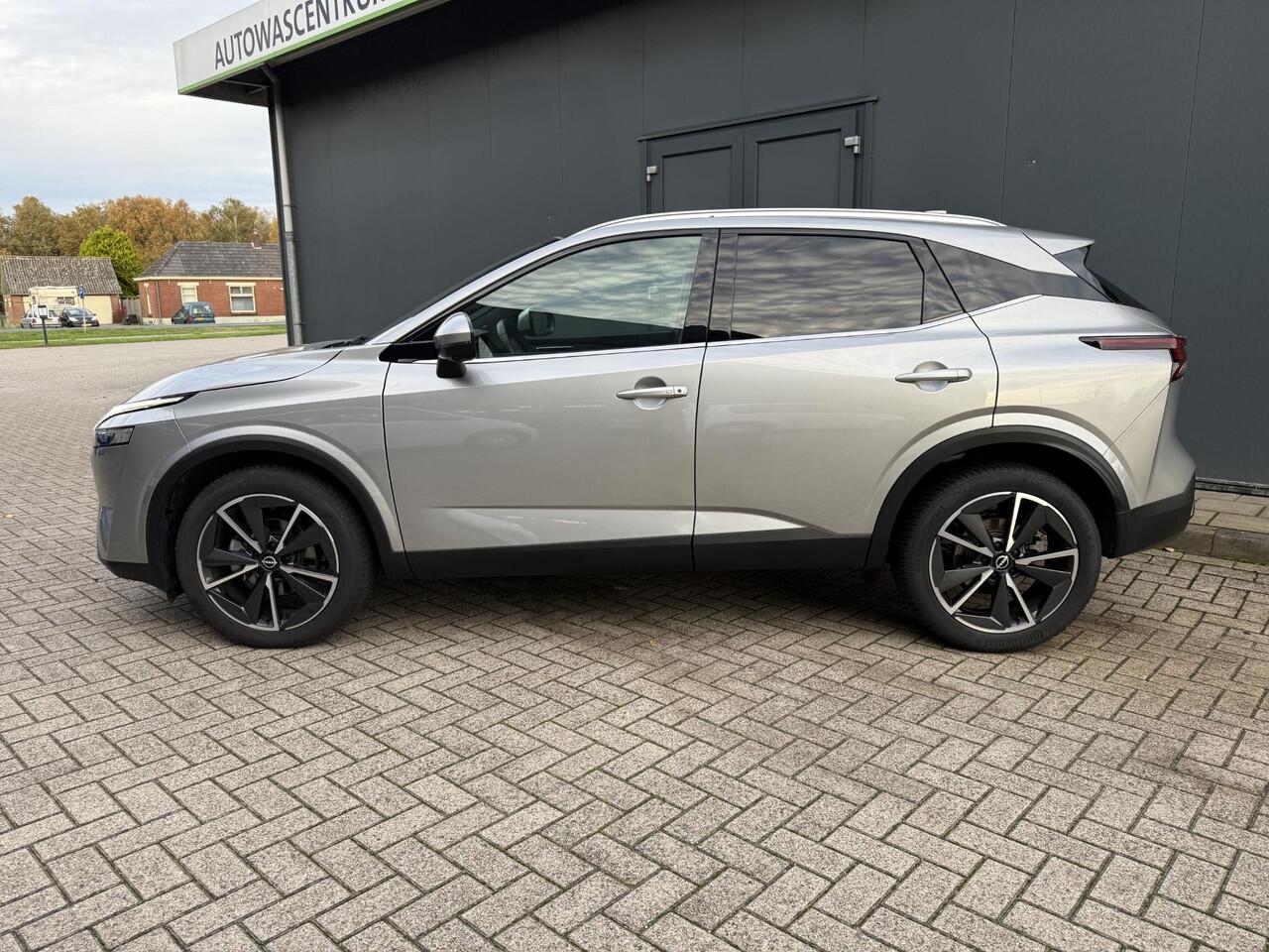 Nissan QASHQAI 1.3 MHEV Xtronic Tekna / Trekhaak ( 1.800 KG ) / All season banden / ProPilot / Panoramadak / Elektrische kofferbak / Elektrisch verstelbare bestuurdersstoel