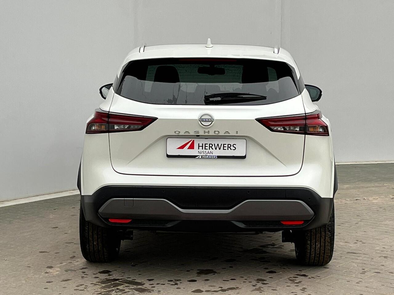 Nissan QASHQAI 1.5 e-Power N-Connecta / Apple carplay / Android auto / All season banden / Panoramadak / Climate control / Cruise control