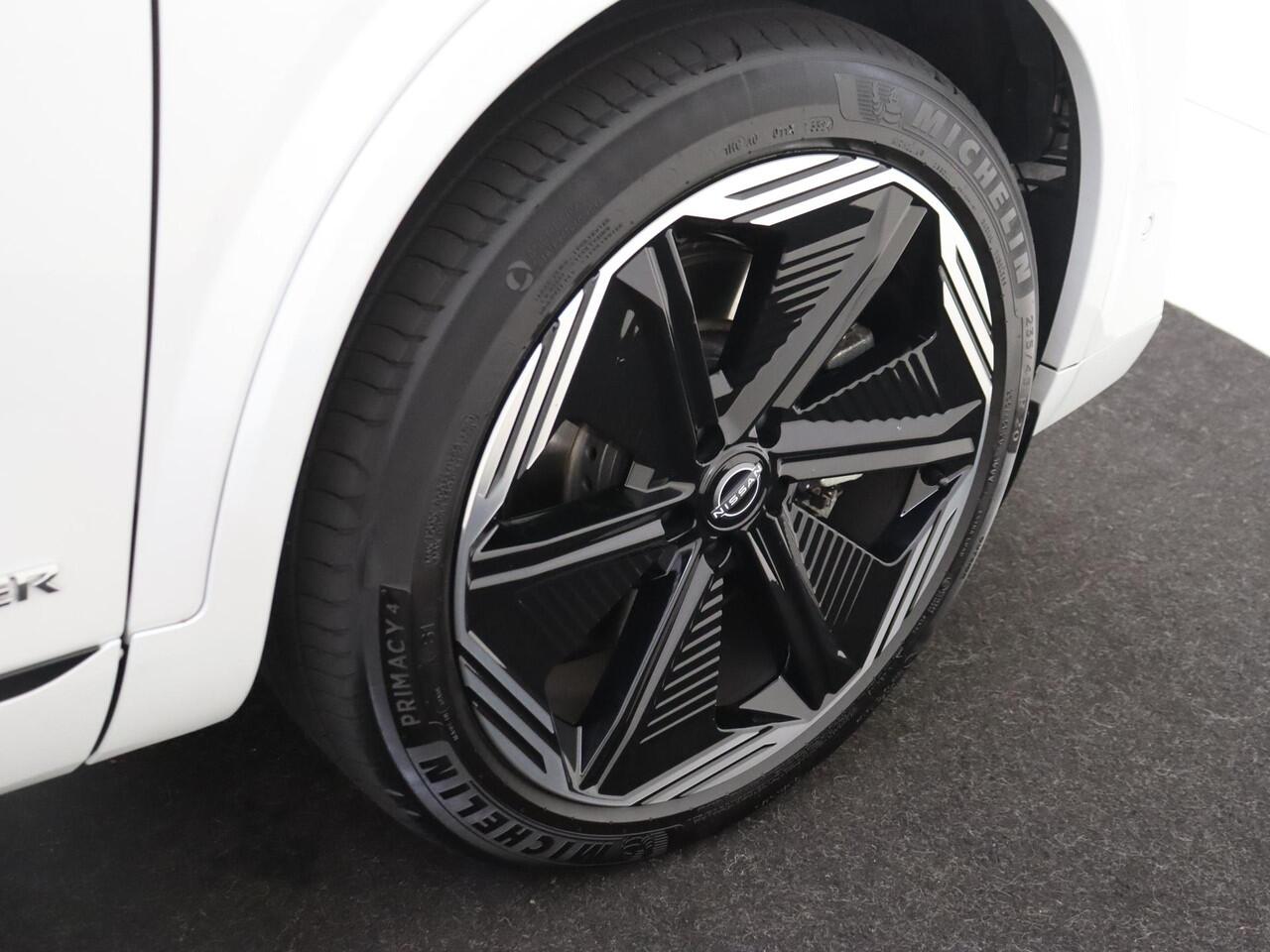 Nissan QASHQAI 1.5 e-Power 190PK N-Design | Panorama-dak | 360 Camera | Stoelverwarming | Lederen/alcantara bekleding | Adaptive Cruise Control | Google Navigatie