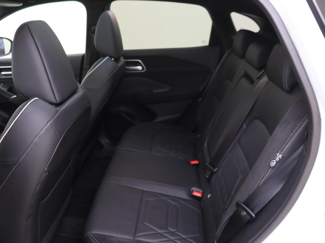 Nissan QASHQAI 1.5 e-Power 190PK N-Design | Panorama-dak | 360 Camera | Stoelverwarming | Lederen/alcantara bekleding | Adaptive Cruise Control | Google Navigatie