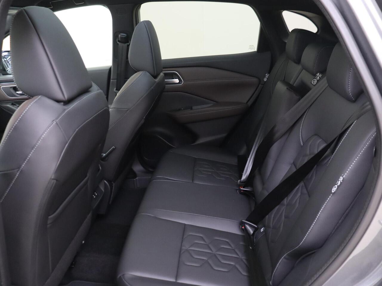 Nissan QASHQAI 1.3 MHEV Tekna | Stoelverwarming | Panorama-dak | LM velgen