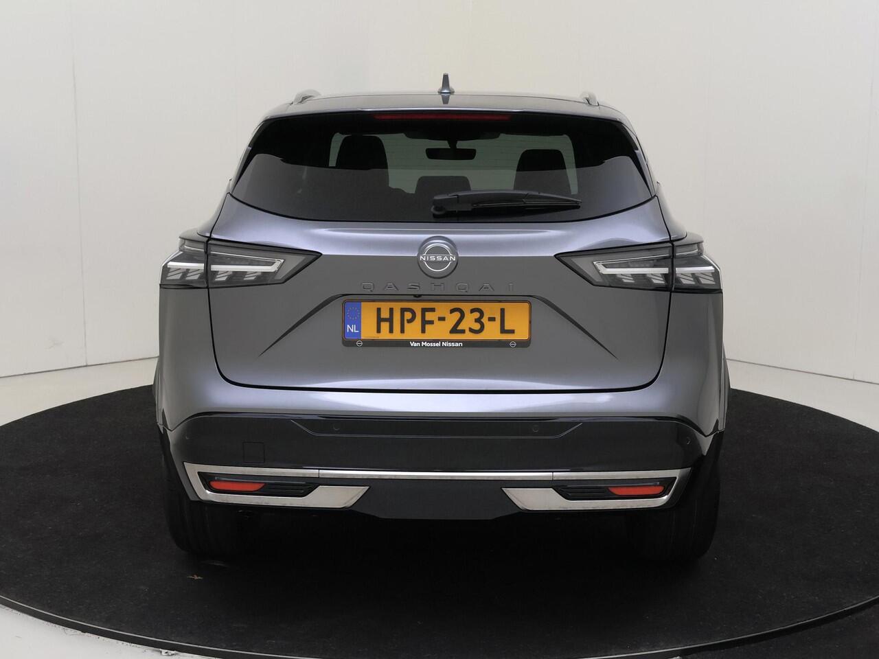 Nissan QASHQAI 1.3 MHEV Tekna | Stoelverwarming | Panorama-dak | LM velgen