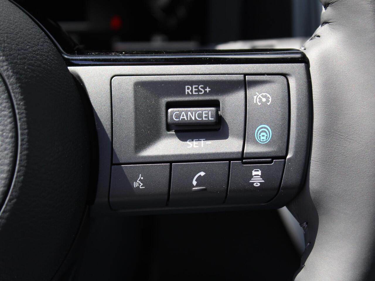 Nissan QASHQAI 1.5 e-Power Tekna / Panoramadak / Stoel- + Stuurverwarming / Navigatie + Apple Carplay/Android Auto / 360* Camera / Verwarmde Voorruit /