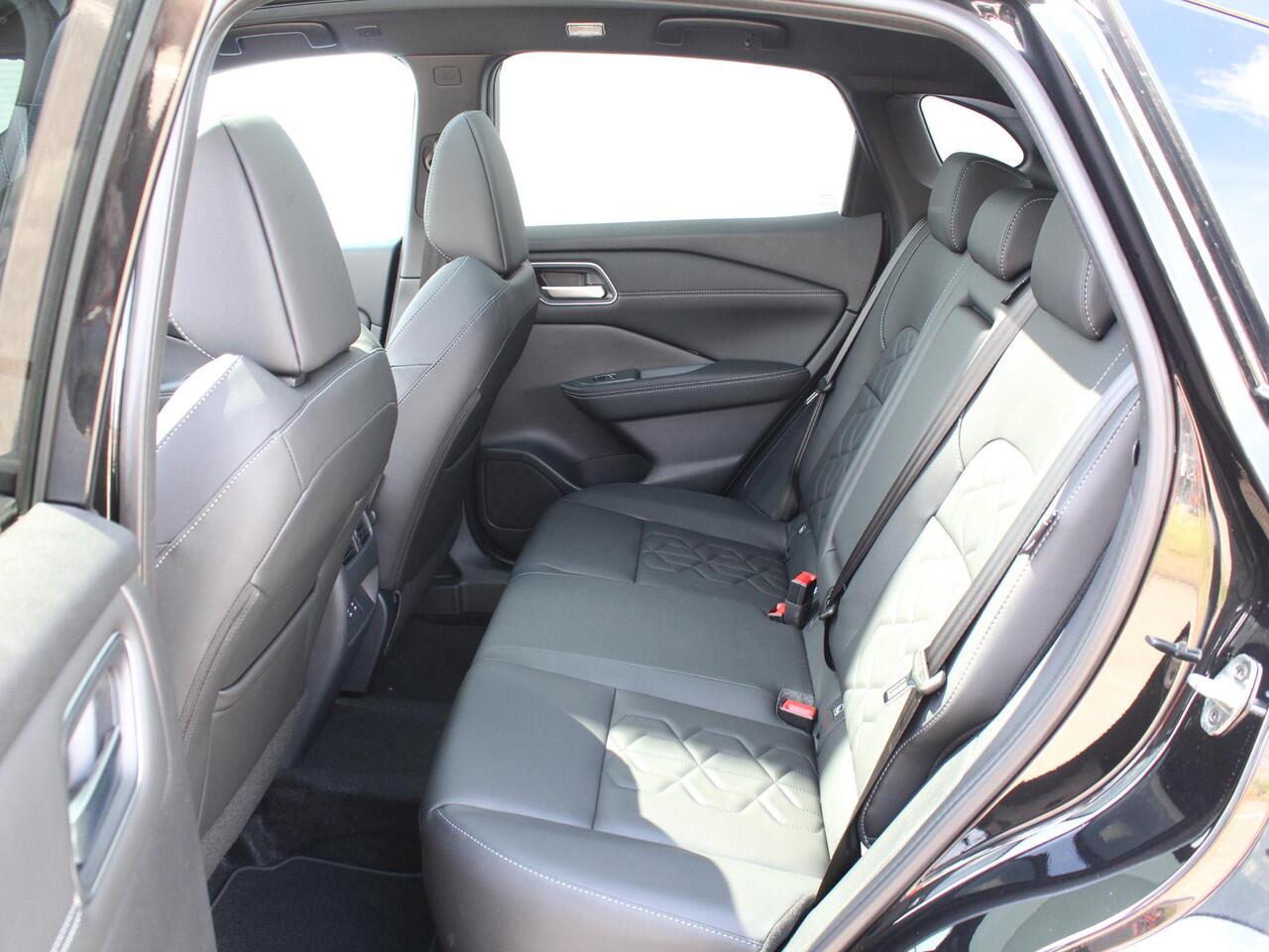 Nissan QASHQAI 1.5 e-Power Tekna / Panoramadak / Stoel- + Stuurverwarming / Navigatie + Apple Carplay/Android Auto / 360* Camera / Verwarmde Voorruit /